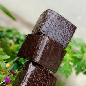 Double-sided men's wallets are all quality and luxurious crocodile skin for men!!